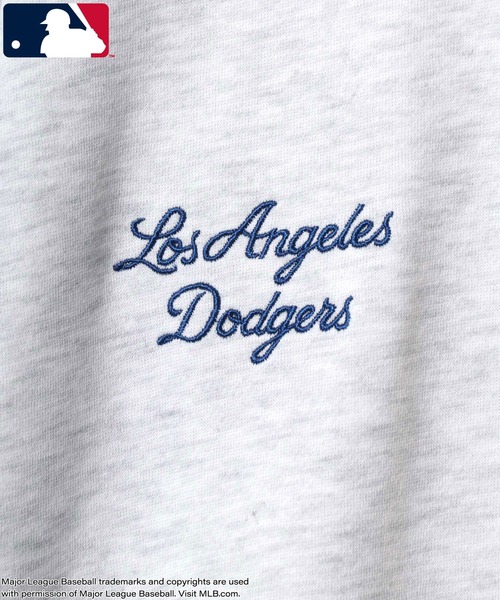 MLB（メジャーリーグベースボール）の「MLB/メジャーリーグベースボール オーバーサイズ 裏起毛 ロゴ ワッペン ワンポイント刺繍 スウェット パーカー/レディース メンズ（パーカー・レディース・ネイビー/ブラウン/ブラック/アッシュグレー・M/L/LL）」の15枚目の写真