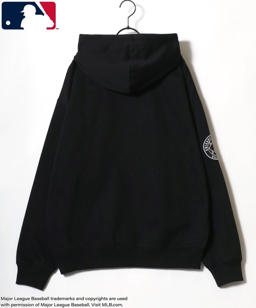 MLB（メジャーリーグベースボール）の「MLB/メジャーリーグベースボール オーバーサイズ 裏起毛 ロゴ ワッペン ワンポイント刺繍 スウェット パーカー/レディース メンズ（パーカー・レディース・ネイビー/ブラウン/ブラック/アッシュグレー・M/L/LL）」の7枚目の写真