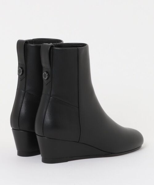 LANVIN collection(ランバン コレクション)の「バックストレッチウェッジショートブーツ(ブーツ・レディース・ブラック/ブラック系その他・23.0cm/22.5cm/24.5cm/24.0cm/23.5cm)」の3枚目の写真