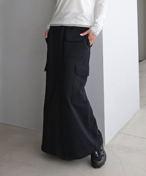 ANME（アンメ）の「スウェットカーゴタイトスカート（スカート・レディース・オートミール/ブラック・M/L）」の2枚目の写真