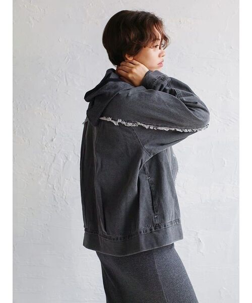 FIKA.（フィーカ）の「No collar fringe denim jacket（デニム 