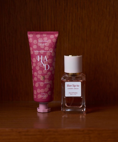 RICH HAND CREAM - CHERRY DRESS -（ハンドケア/ハンドクリーム）｜Her