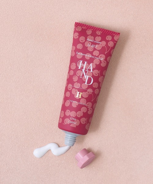 Her lip to BEAUTY（ハーリップトゥビューティー）の「RICH HAND CREAM - CHERRY DRESS -（ハンドケア/ハンドクリーム・レディース・その他・FREE）」の3枚目の写真