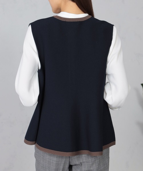 GALLORIA（ギャローリア）の「マシンウォッシャブル　ペプラムニットベスト（ベスト・レディース・チャコールグレー/ネイビー・LL/S/L/M）」の9枚目の写真