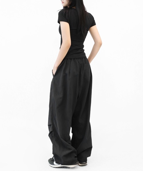 minsobi（ミンソビ）の「ベルトストラップナイロンワイドパンツ（その他パンツ・メンズ・ブラック・FREE）」の15枚目の写真