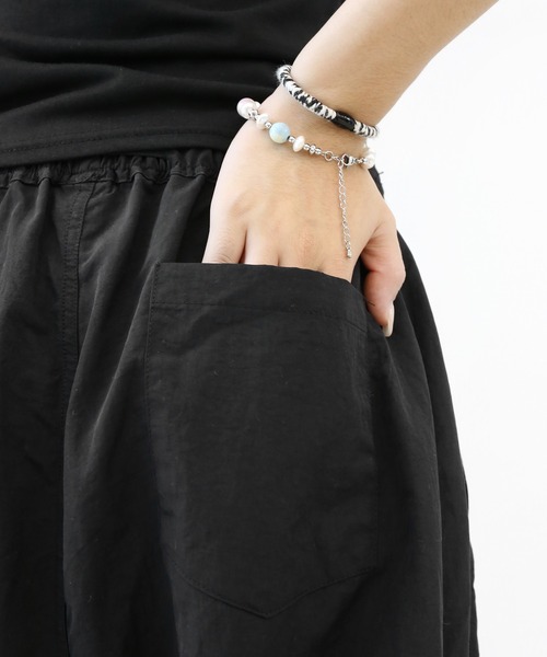 minsobi（ミンソビ）の「ベルトストラップナイロンワイドパンツ（その他パンツ・メンズ・ブラック・FREE）」の9枚目の写真