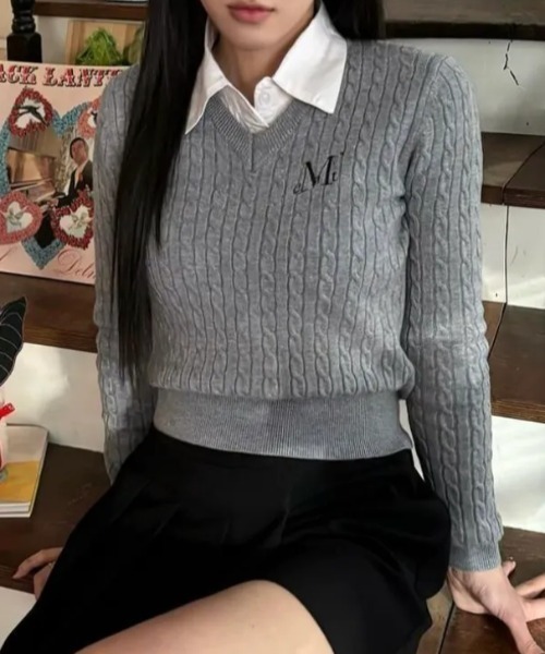 MUCENT】ブランド直輸入正規品/MUCENT プリムローズ Vネック クロップ