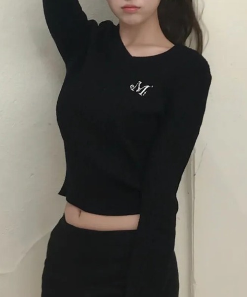 MUCENT（ムセント）の「◇MUCENT◇ブランド直輸入正規品/MUCENT プリムローズ Vネック クロップニット MUCENT PRIMROSE V-NECK CROP KNIT（ニット/セーター・レディース・ブラック/アイボリー/グレー・FREE）」の8枚目の写真