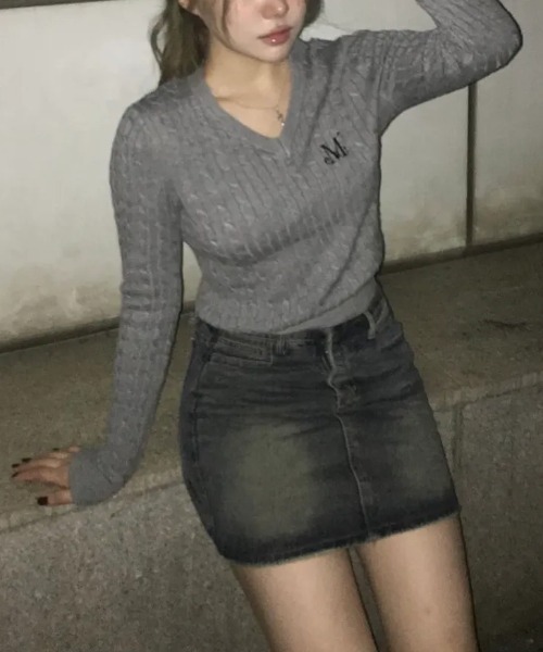 MUCENT（ムセント）の「◇MUCENT◇ブランド直輸入正規品/MUCENT プリムローズ Vネック クロップニット MUCENT PRIMROSE V-NECK CROP KNIT（ニット/セーター・レディース・ブラック/アイボリー/グレー・FREE）」の15枚目の写真