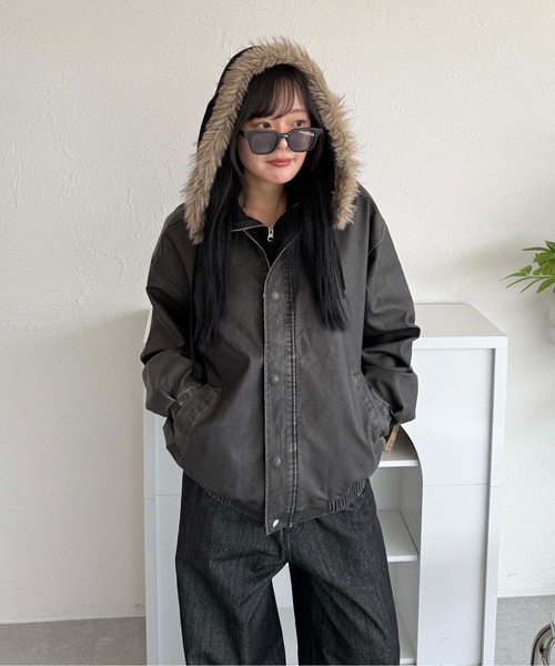 sedacle(セダクル)の「ヴィンテージ加工合皮ブルゾン(ブルゾン・メンズ・ブラック・LARGE/MEDIUM)」の12枚目の写真