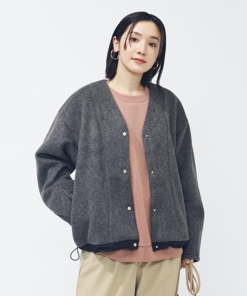 adidas(アディダス)の「【別注】アディダス adidas ラックスフロー オールデイズ ルーズフィット シャギー ニット カーディガ 限定コラボ(カーディガン/ボレロ・レディース・ベージュ/グレー・M/L/S/XL)」の1枚目の写真