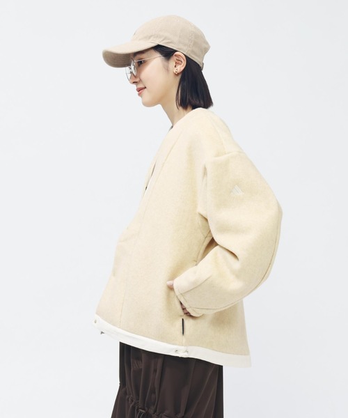 adidas(アディダス)の「【別注】アディダス adidas ラックスフロー オールデイズ ルーズフィット シャギー ニット カーディガ 限定コラボ(カーディガン/ボレロ・レディース・ベージュ/グレー・M/L/S/XL)」の4枚目の写真