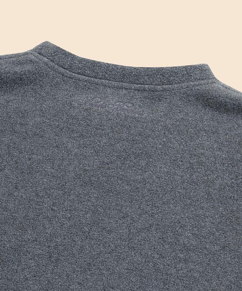 BROOKS BROTHERS（ブルックスブラザーズ）の「ポリエステル　フリース　クルーネックプルオーバー（スウェット・メンズ・グレー/ブラウン/ネイビー・LARGE/MEDIUM/SMALL）」の5枚目の写真