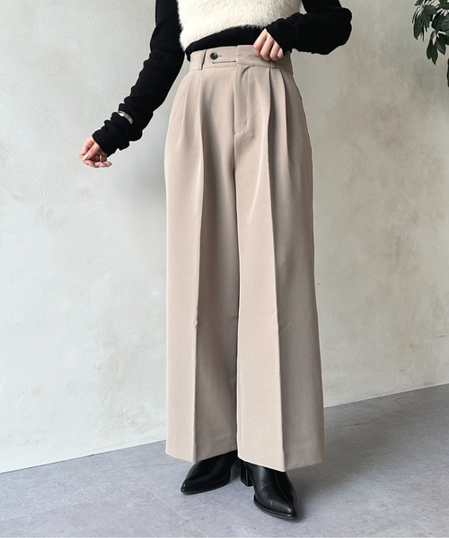 Thevon（ゼボン）の「ジョーゼットフラップデザインタック入りスラックス（スラックス・レディース・ブラック/ベージュ/オフホワイト・マルチサイズ）」の3枚目の写真