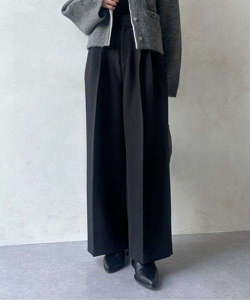 Thevon（ゼボン）の「ジョーゼットフラップデザインタック入りスラックス（スラックス・レディース・ブラック/ベージュ/オフホワイト・マルチサイズ）」の10枚目の写真