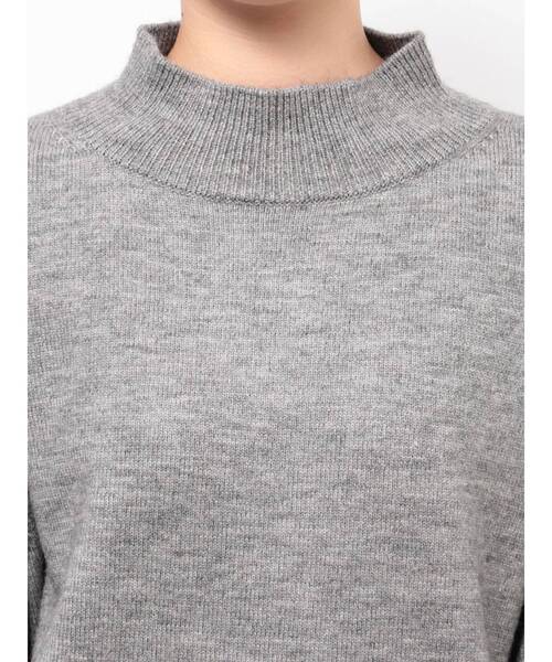 TONAL（トーナル）の「レースドッキングタートルニット（ニット/セーター・レディース・オフホワイト/グレー/ブラック・MEDIUM）」の19枚目の写真