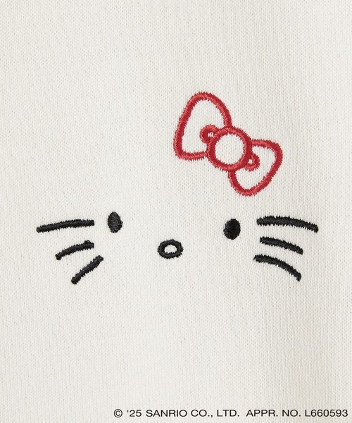 sanrio(サンリオ)の「【sanrio characters】HELLO KITTY/ハローキティ裏毛ドロップショルダープリントスウェットプルオーバー《サンリオキャラクターズ》(スウェット・レディース・ブラック/アイボリー・LL/L/M)」の3枚目の写真