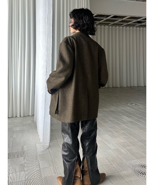 ELCHELE(エルチェレ)の「TAILORED PROM JACKET(テーラードジャケット・レディース・ダークウッド/モスグリーン・38/36)」の13枚目の写真