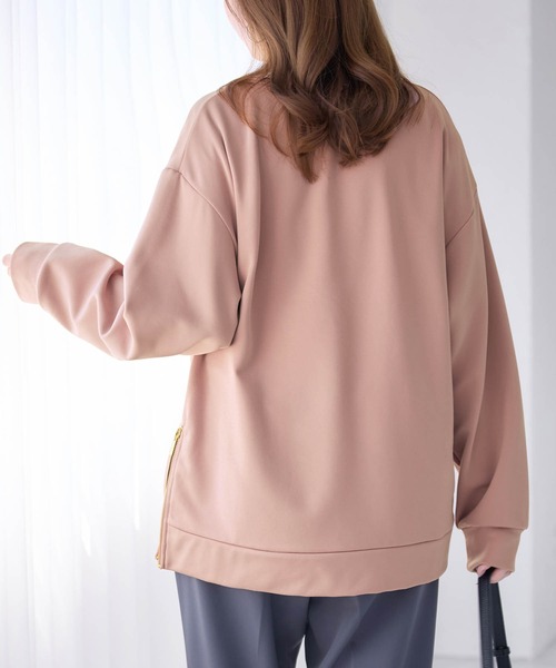 alotta(アロッタ)の「サイドジップあったか裏起毛プルオーバー(スウェット・レディース・モカ/チャコール/ピンク/アイボリー/ブラック・L/M/LL)」の13枚目の写真