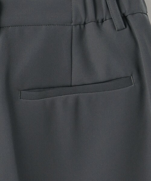A DAY IN THE LIFE UNITED ARROWS(アデイインザライフユナイテッドアローズ)の「ダブルクロス テーパードパンツ ‐ウォッシャブル・セットアップ対応‐<A DAY IN THE LIFE>(その他パンツ・レディース・ネイビー/その他1/ブラック/ダークグレー/ベージュ・34/36/38)」の6枚目の写真