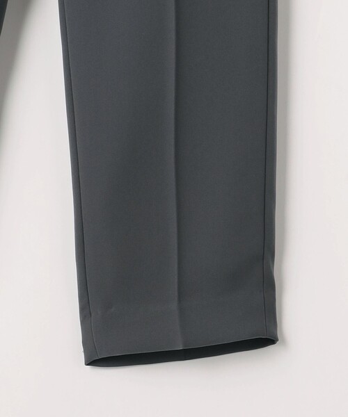 A DAY IN THE LIFE UNITED ARROWS(アデイインザライフユナイテッドアローズ)の「ダブルクロス テーパードパンツ ‐ウォッシャブル・セットアップ対応‐<A DAY IN THE LIFE>(その他パンツ・レディース・ネイビー/その他1/ブラック/ダークグレー/ベージュ・34/36/38)」の8枚目の写真