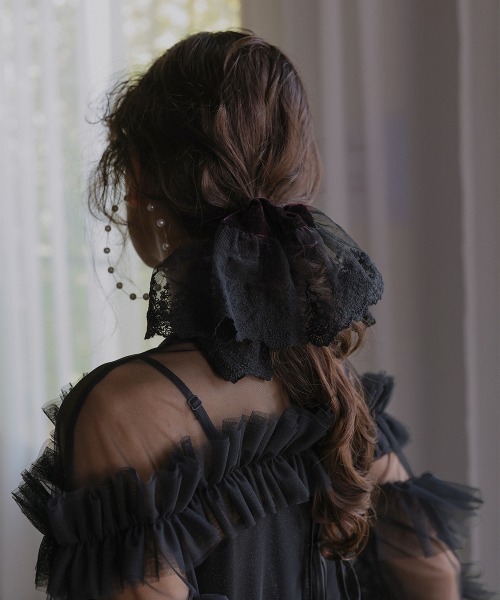 Callarus(カラルス)の「チュールフリルブラウス+シャイニーキャミワンピースドレス〔Callarus〕(ドレス・レディース・ブラック×ブラック・M/L)」の15枚目の写真