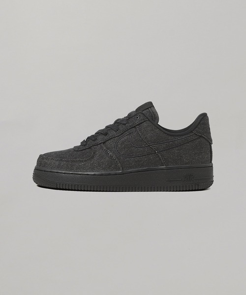 [ナイキ] エア フォース 1 '07 LV8 [W AIR FORCE 1 '07 LV8] ブラック IM7809-010 NIKE WMNS AIR FORCE 1 07 LV8 IM7809-010（スニーカー）｜NIKE