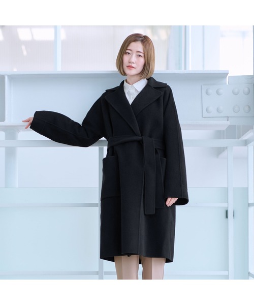 AOYAMA（アオヤマ）の「カシミヤの風合いの良さ、暖かさ、軽さを！【WEB限定】ガウン風リバーコート（ピーコート・レディース・ネイビー/パープル/キャメル/ブラック・L/M）」の6枚目の写真