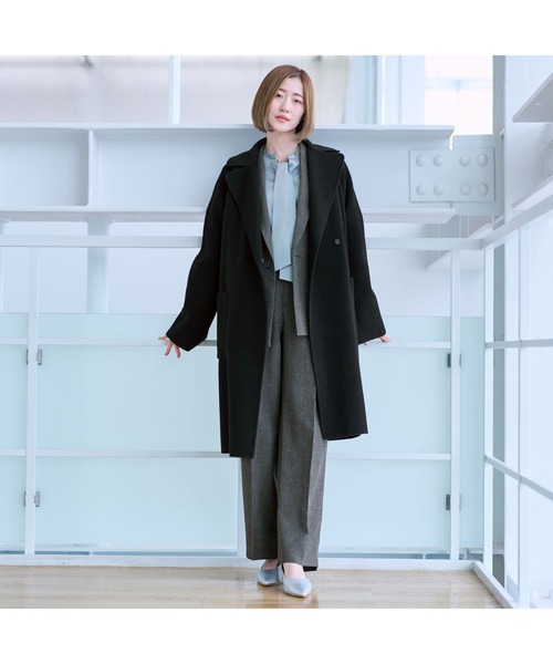 AOYAMA（アオヤマ）の「カシミヤの風合いの良さ、暖かさ、軽さを！【WEB限定】ガウン風リバーコート（ピーコート・レディース・ネイビー/パープル/キャメル/ブラック・L/M）」の10枚目の写真