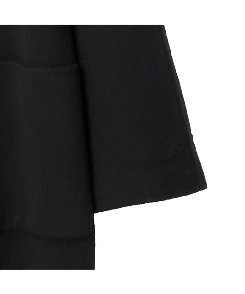 AOYAMA（アオヤマ）の「カシミヤの風合いの良さ、暖かさ、軽さを！【WEB限定】ガウン風リバーコート（ピーコート・レディース・ネイビー/パープル/キャメル/ブラック・L/M）」の16枚目の写真