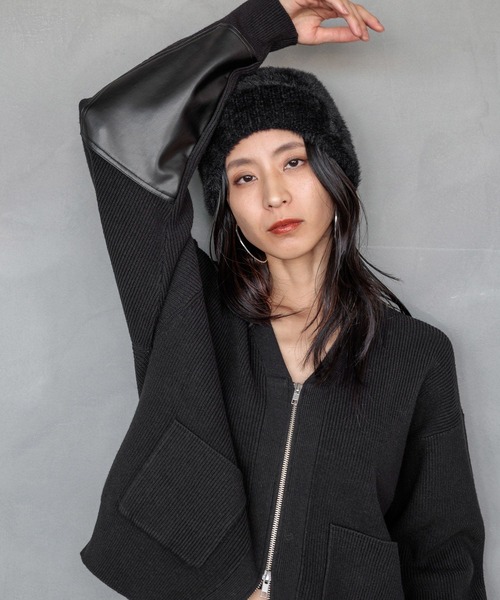 HEREIAM(ヘレイアム)の「【HEREIAM】フロントジップが新鮮。レザーパッチニットカーディガン(カーディガン/ボレロ・レディース・ブラック/アイボリー・FREE)」の14枚目の写真