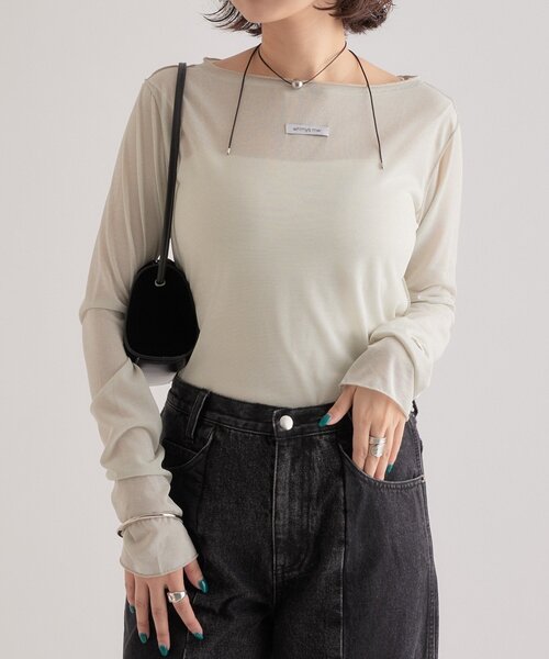 mystic(ミスティック)の「【レイヤードスタイルに◎】ラメチュールプルオーバー(Tシャツ/カットソー・レディース・ブラック/ベージュ/ブルー/アイボリー・FREE)」の2枚目の写真