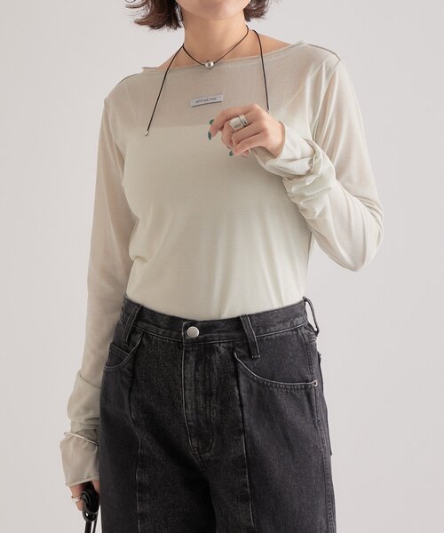 mystic(ミスティック)の「【レイヤードスタイルに◎】ラメチュールプルオーバー(Tシャツ/カットソー・レディース・ブラック/ベージュ/ブルー/アイボリー・FREE)」の6枚目の写真