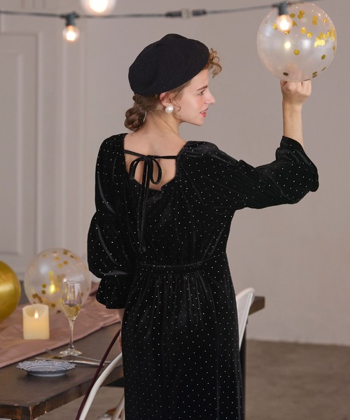 セール】【BONLECILL noir】スクエアネックキャンディーパフスリーブ