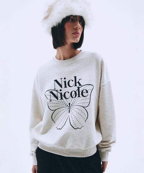 NICK&NICOLE(ニックアンドニコール)の「BUTTERFLY SIGNATURE SWEATSHIRT_OATMEAL BLACK(スウェット・レディース・その他・FREE)」の3枚目の写真