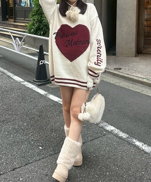 continuer de NICE CLAUP（コンティニューデナイスクラップ）の「【HolidayCollection】モールハートBIGニット（ニット/セーター・レディース・オフホワイト/ボルドー/ピンク/ネイビー・FREE）」の9枚目の写真