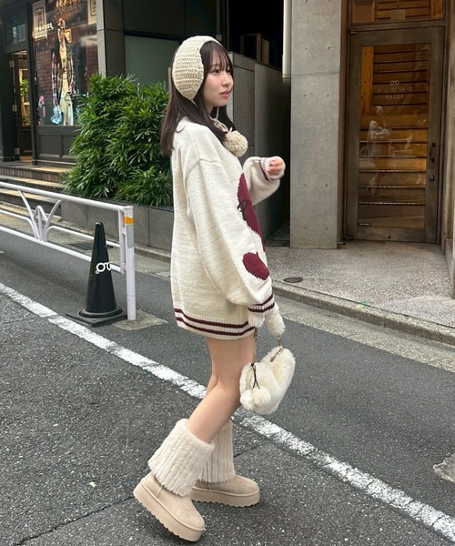 continuer de NICE CLAUP（コンティニューデナイスクラップ）の「【HolidayCollection】モールハートBIGニット（ニット/セーター・レディース・オフホワイト/ボルドー/ピンク/ネイビー・FREE）」の11枚目の写真