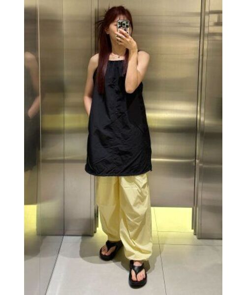 MUSINSA STANDARD WOMAN（ムシンサスタンダードウーマン）の「ウィメンズパラシュートパンツ[レモン]（スウェットパンツ・レディース・その他・26/28/22/30/24）」の9枚目の写真