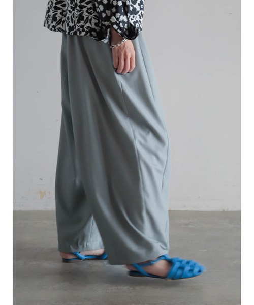 FIL DE FER（フィルデフェール）の「TRツイル　カーブドロストパンツ（その他パンツ・レディース・ベージュ/グレー・FREE）」の12枚目の写真