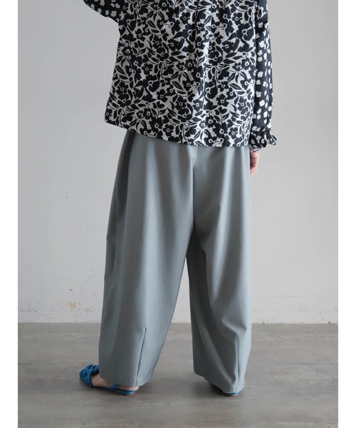 FIL DE FER（フィルデフェール）の「TRツイル　カーブドロストパンツ（その他パンツ・レディース・ベージュ/グレー・FREE）」の13枚目の写真