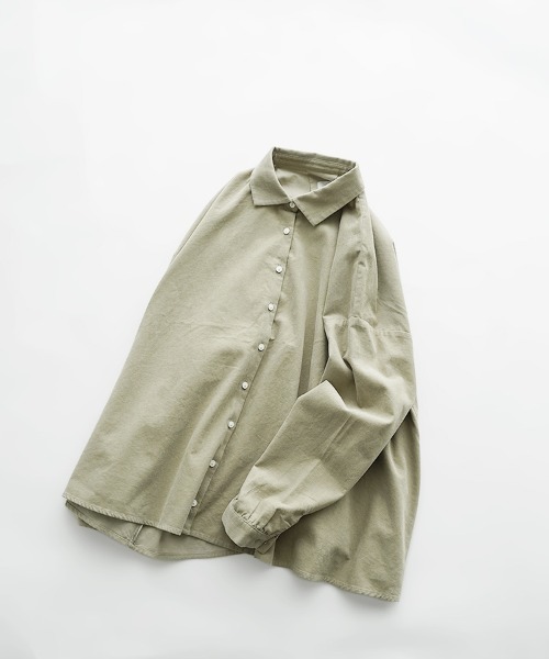 休日と詩（キュウジツトウタ）の「ホエールブラウス（シャツ/ブラウス 
