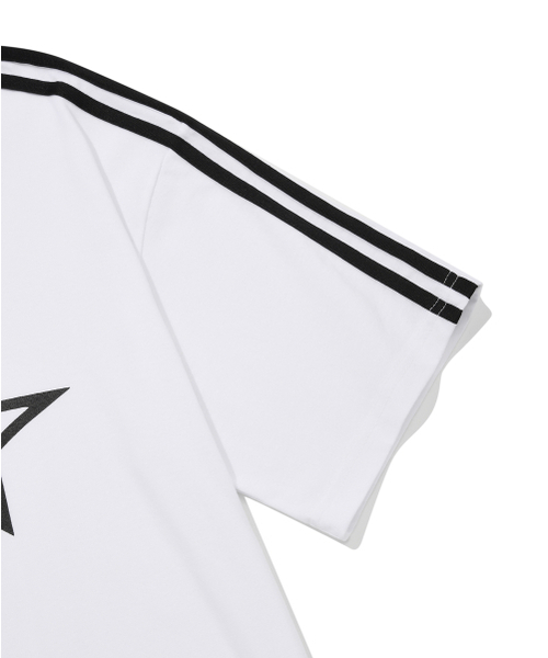 SAINTPAIN（セイントペイン）の「SPセイントビッグスターロゴVネックTシャツ-ホワイト（Tシャツ/カットソー・レディース・その他・LARGE/MEDIUM）」の5枚目の写真