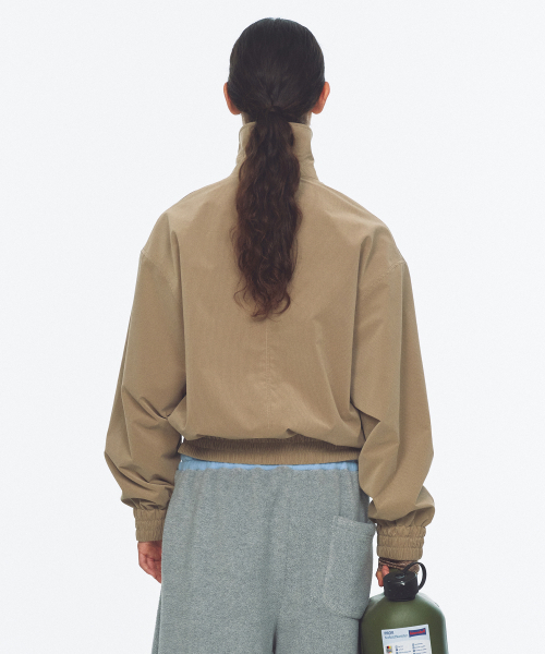 MENASOO(ミナス)の「Menasoo Made Corduroy Nylon Jacket_Beige(ナイロンジャケット・レディース・Beige・SMALL/MEDIUM)」の8枚目の写真