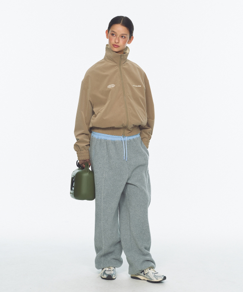 MENASOO(ミナス)の「Menasoo Made Corduroy Nylon Jacket_Beige(ナイロンジャケット・レディース・Beige・SMALL/MEDIUM)」の11枚目の写真