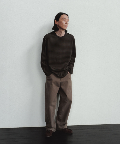 BLANKROOM(ブランクルーム)の「ペンシルストライプロングスリーブTシャツ_SHADE OLIVE(Tシャツ/カットソー・メンズ・その他・2/3/1)」の2枚目の写真