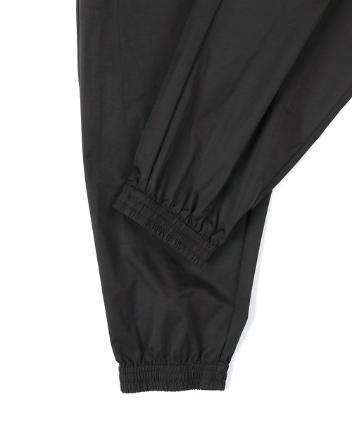 The DUFFER of ST.GEORGE（ザダファーオブセントジョージ）の「N/C EASY JOGGER PANTS：コットンナイロン イージージョガーパンツ（その他パンツ・メンズ・ブラック/ネイビー・SMALL/MEDIUM/LARGE/X-LARGE）」の15枚目の写真