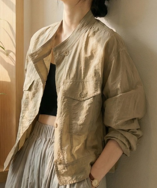 cammie(キャミー)の「ノーカラーシャツジャケット(ノーカラージャケット・レディース・ベージュ/アイボリー/ブラック・M/L)」の3枚目の写真