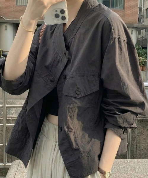 cammie(キャミー)の「ノーカラーシャツジャケット(ノーカラージャケット・レディース・ベージュ/アイボリー/ブラック・M/L)」の12枚目の写真