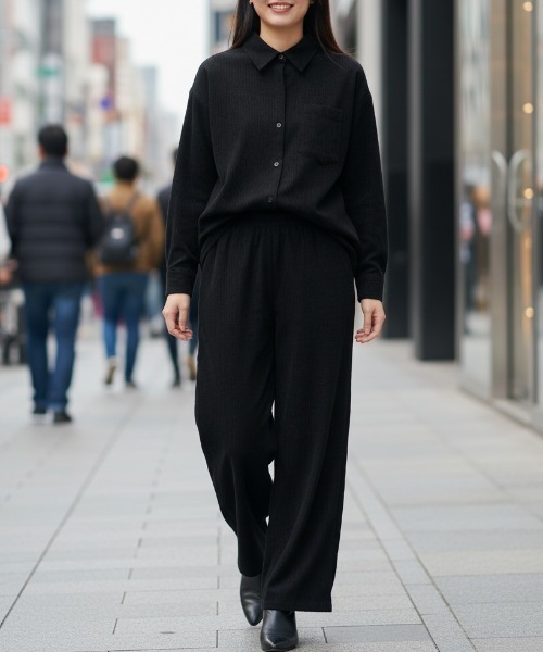 BY THE BAY(バイザベイ)の「【秋冬こなれ・上下セット】コーデュロイシャツ×ワイドパンツセットアップ/3色展開|ブラック ブラウン ブルー 大人カジュアル きれいめ 着回し 通勤 2点セット・SET UP・空港コーデ(セットアップ・レディース・ブルー/ブラック/ブラウン・FREE)」の2枚目の写真