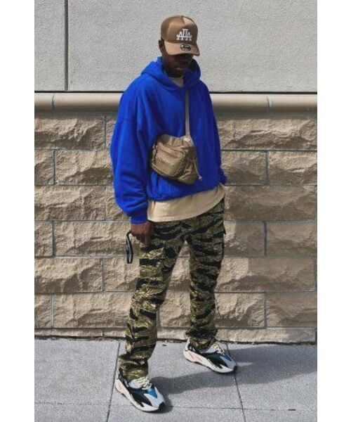 HYPER DENIM(ハイパーデニム)の「ゴールデンタイガーストレートレッグパンツ(スウェットパンツ・メンズ・その他・X-SMALL)」の4枚目の写真